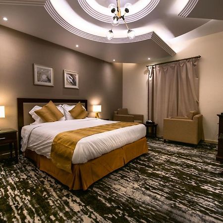 Golden Rose Hotel Jizan Luaran gambar