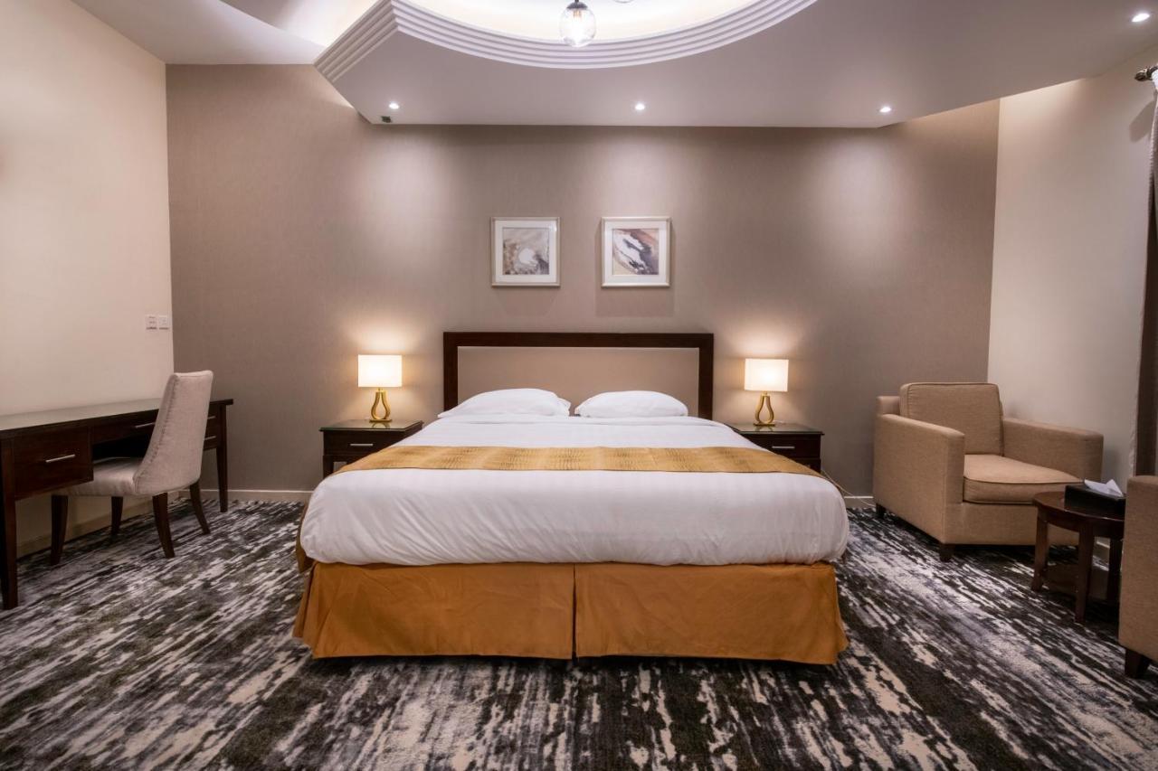 Golden Rose Hotel Jizan Luaran gambar